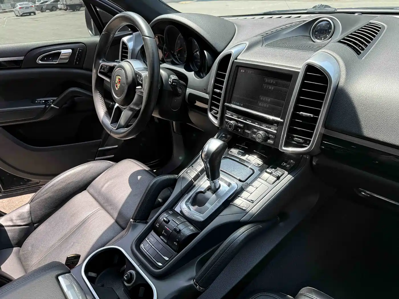 Porsche Cayenne 2015 Cayenne 3.0T фото 16