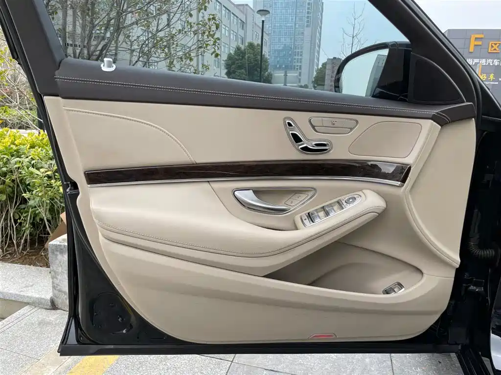Mercedes-Benz S-Class 2016 S 320 L Business Edition фото 10