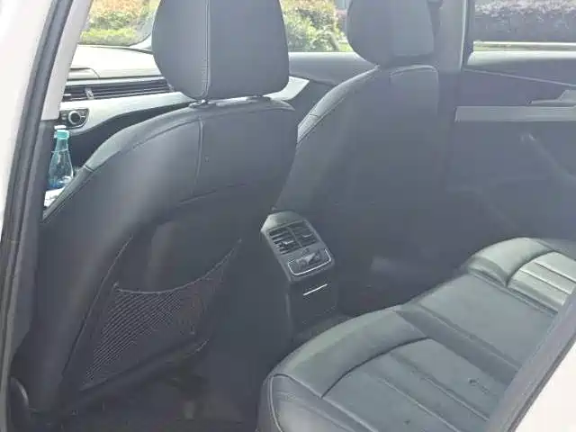 Audi A4L 2019 40 TFSI Sport (China V) фото 4