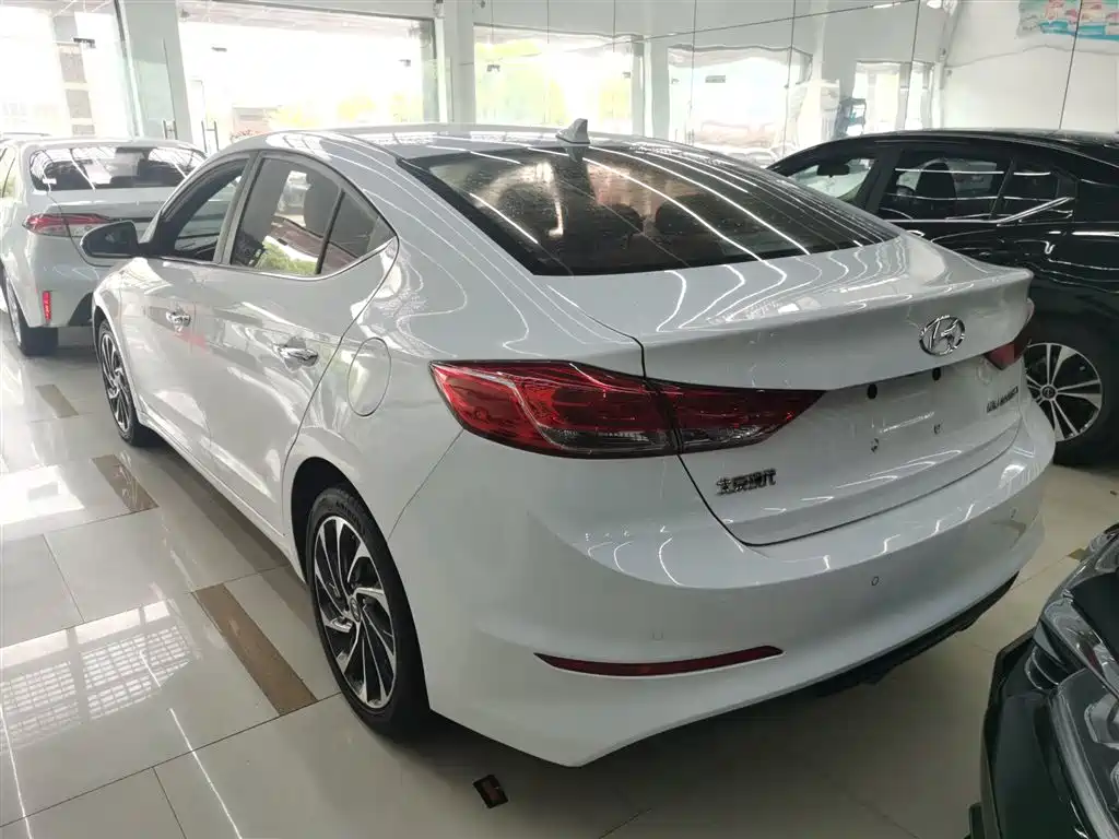 Hyundai Elantra 2019 1.4T Dual-clutch XuanDong·Vitality Type фото 23