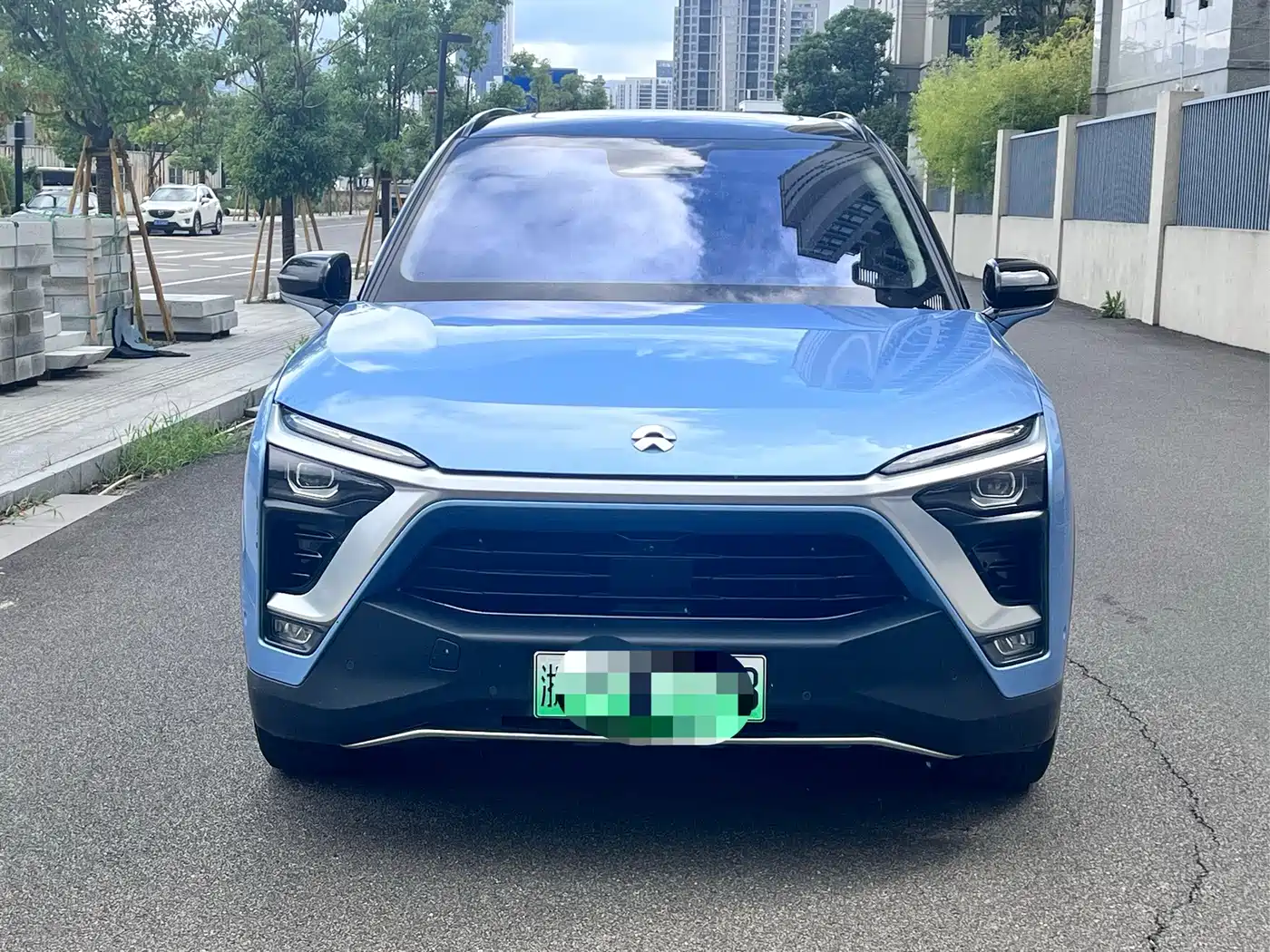 NIO ES8 2018 2018 355KM Base Model 7-Seater Version