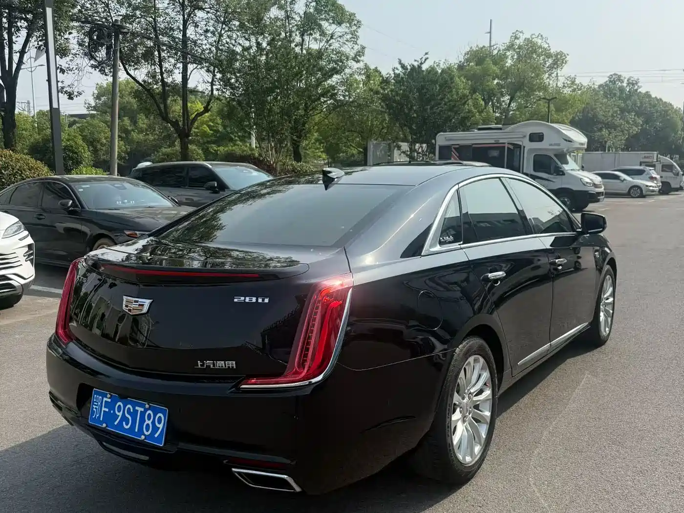 CADILLAC XTS
