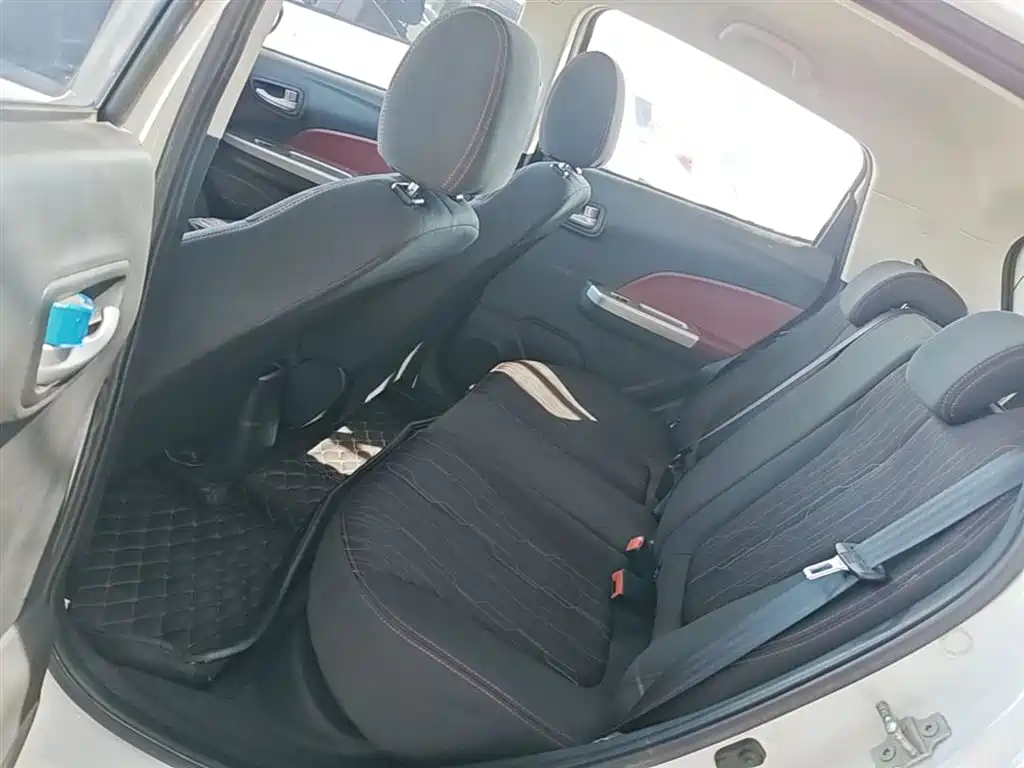 Changan Benben 2016 2015 1.4L IMT Premium (China V)