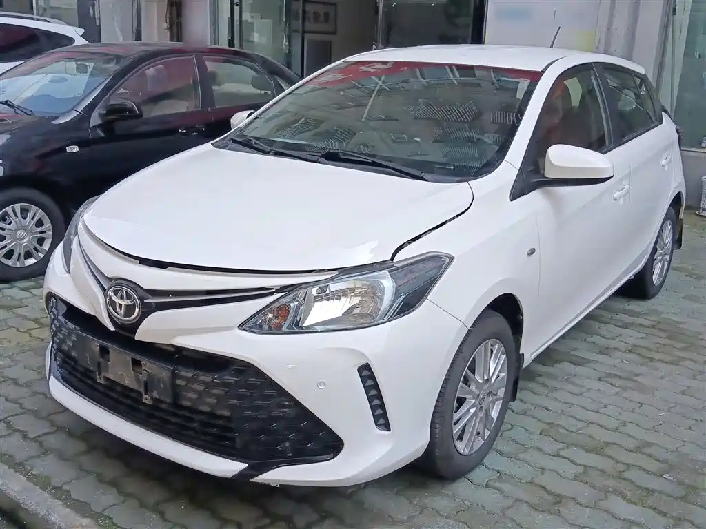 Toyota Vios FS 2017 1.5L CVT Fengchi Edition фото 2