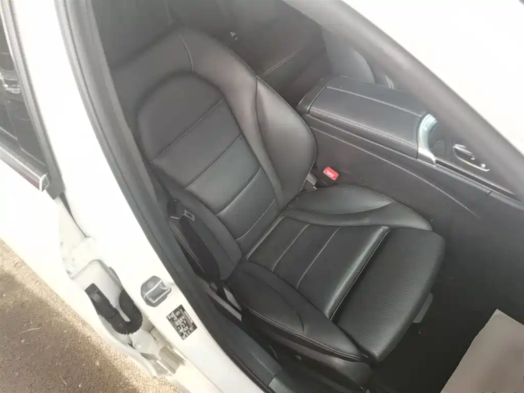 Mercedes-Benz C-Class 2019 C 260 L Sport фото 25