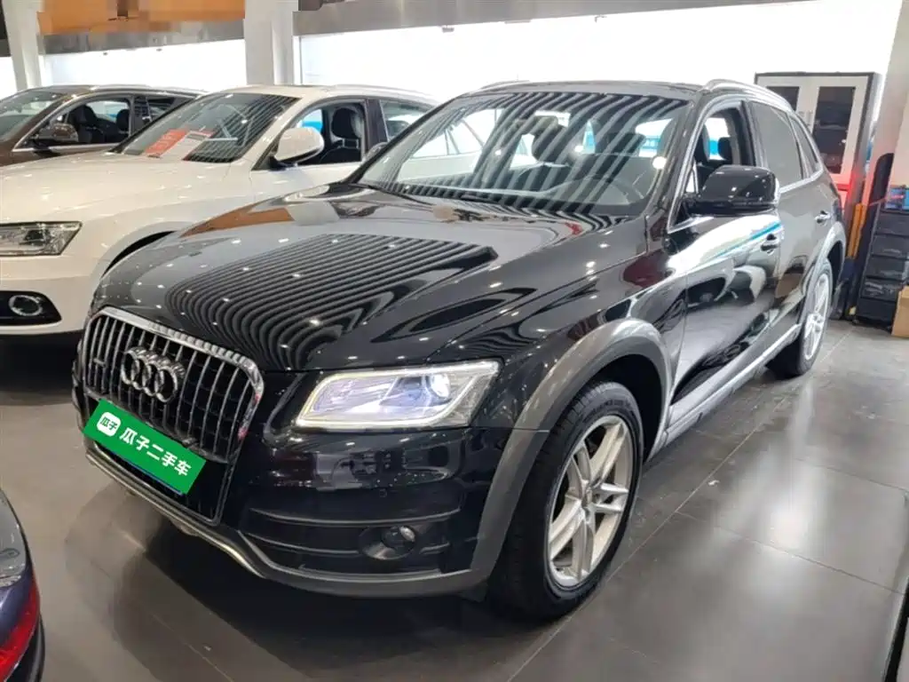 Audi Q5 2017 Plus 40 TFSI Technology фото 2