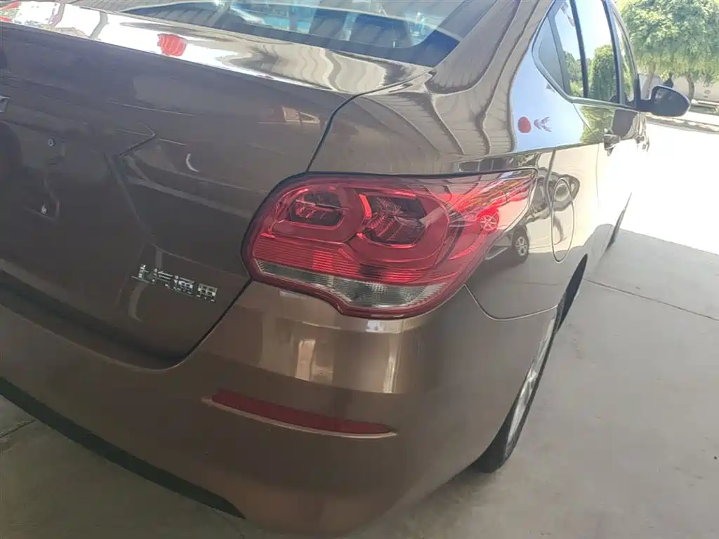 Chevrolet Cavalier 2016 1.5L Automatic Delight Edition фото 8