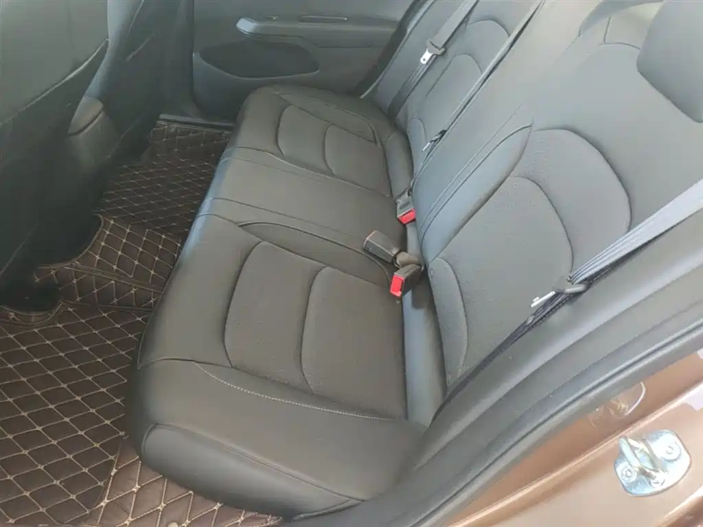 Chevrolet Cavalier 2016 1.5L Automatic Delight Edition фото 17