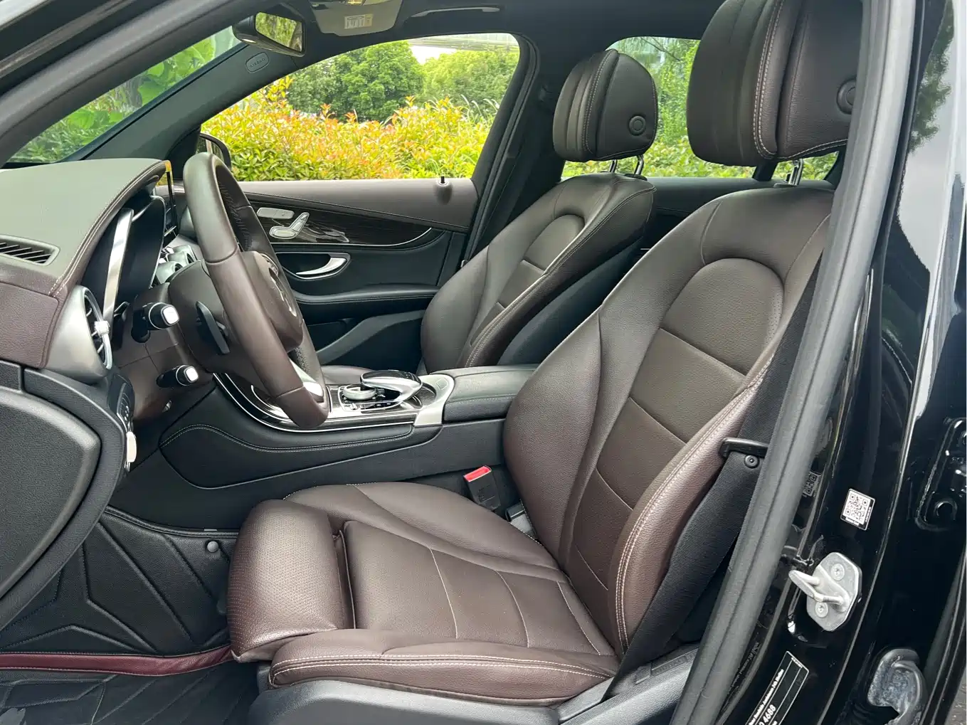 Mercedes-Benz GLC 2018 Facelift GLC 260 4MATIC Luxury фото 7