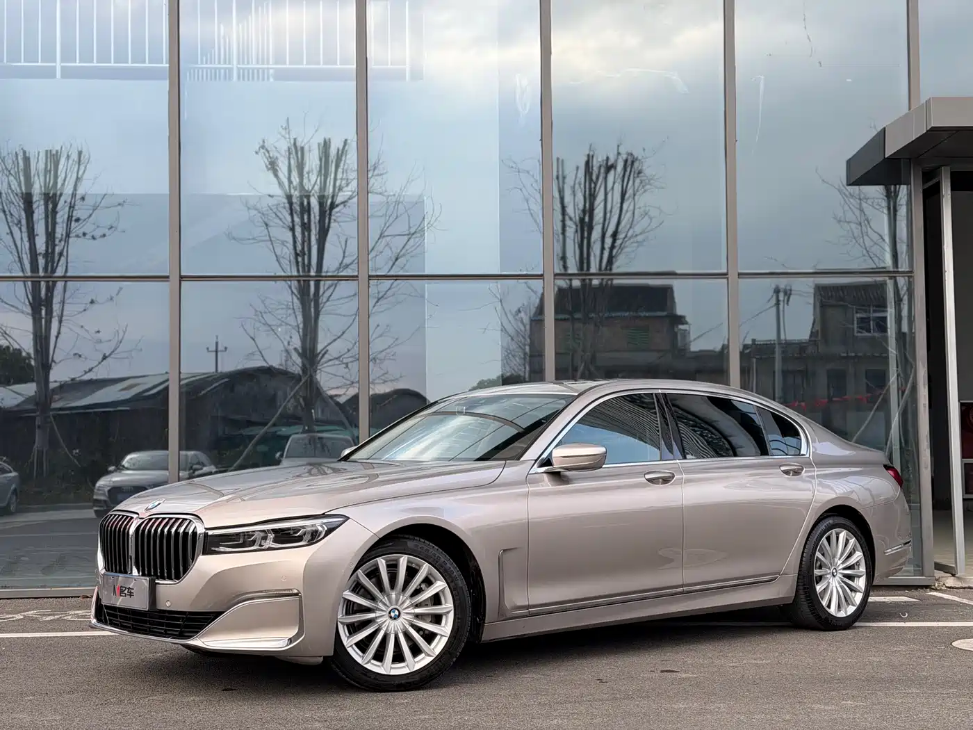 BMW 7 Series 2019 730Li Luxury Package