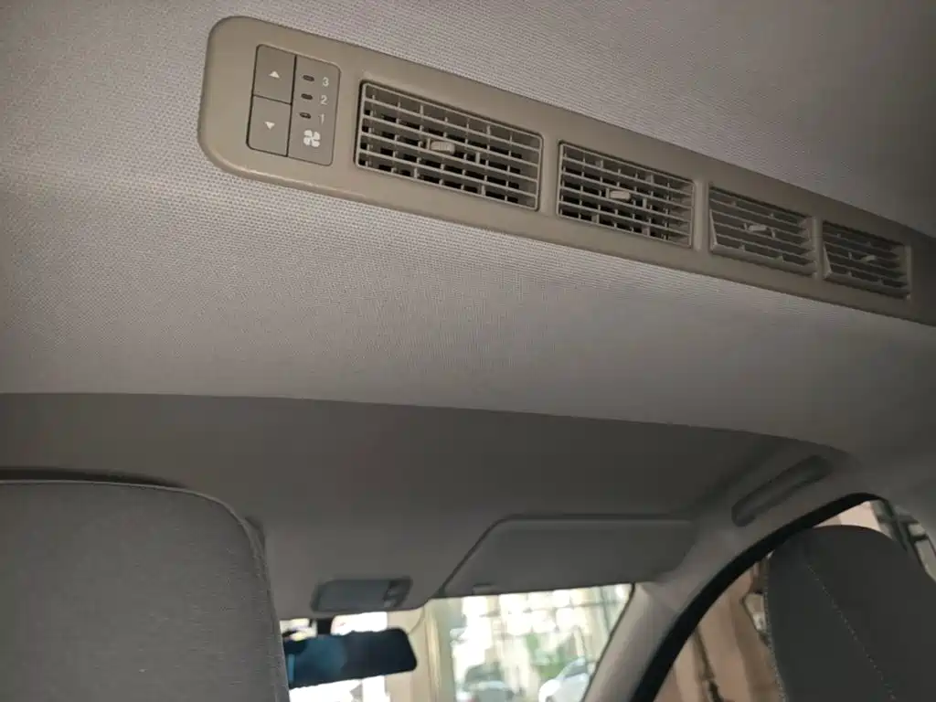 Wuling Motors Wuling Hongguang New Energy 2025 2025 Model Range Extender Hybrid 50KM Standard