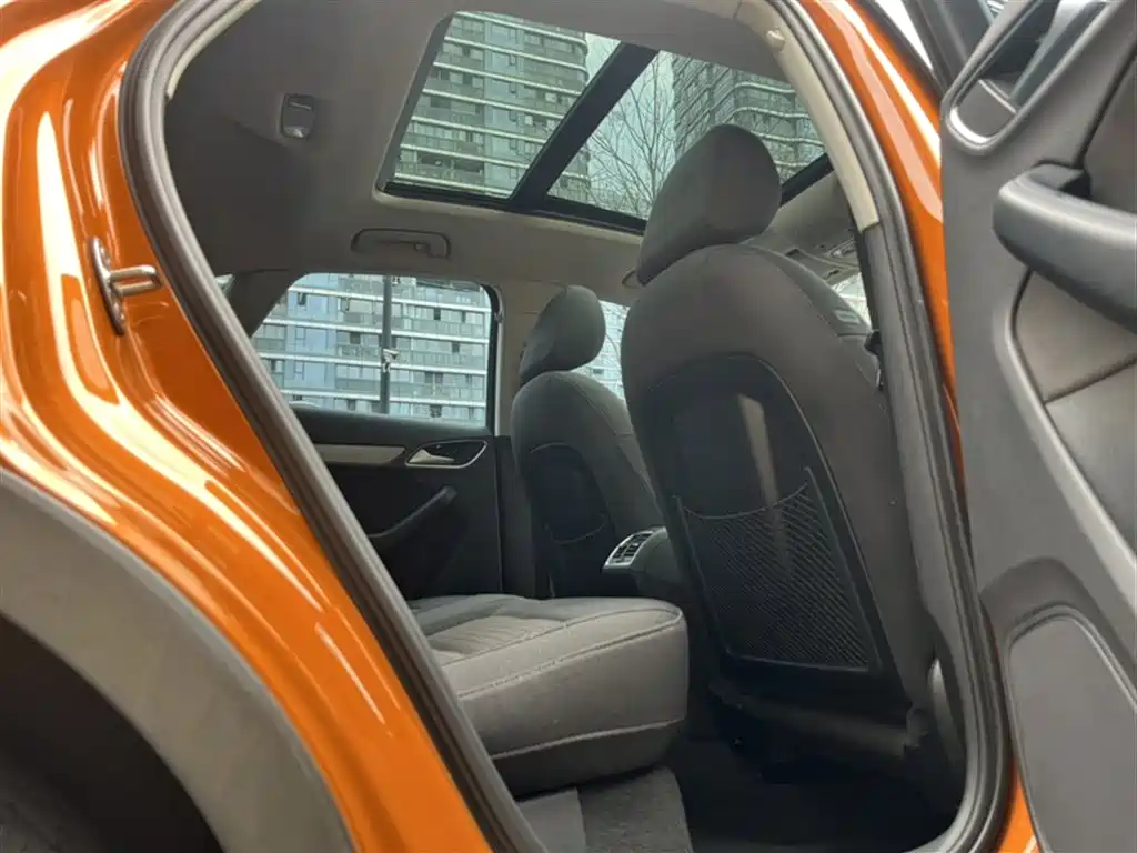 Audi Q3 2015 35 TFSI Millionth Anniversary Intelligent Leader фото 14