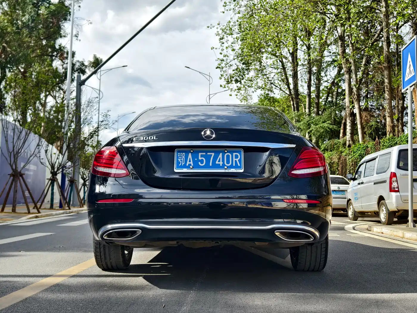 Mercedes-Benz E-Class 2016 E 300 L Fashion Type фото 9