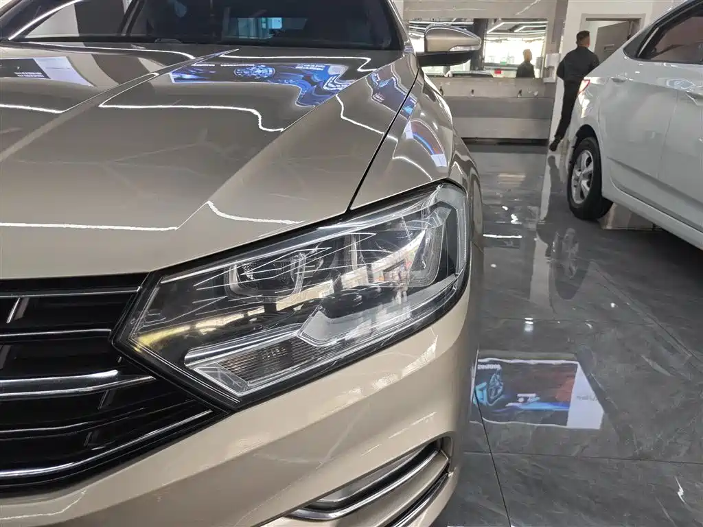 Volkswagen Bora 2018 1.5L Manual Comfort фото 24