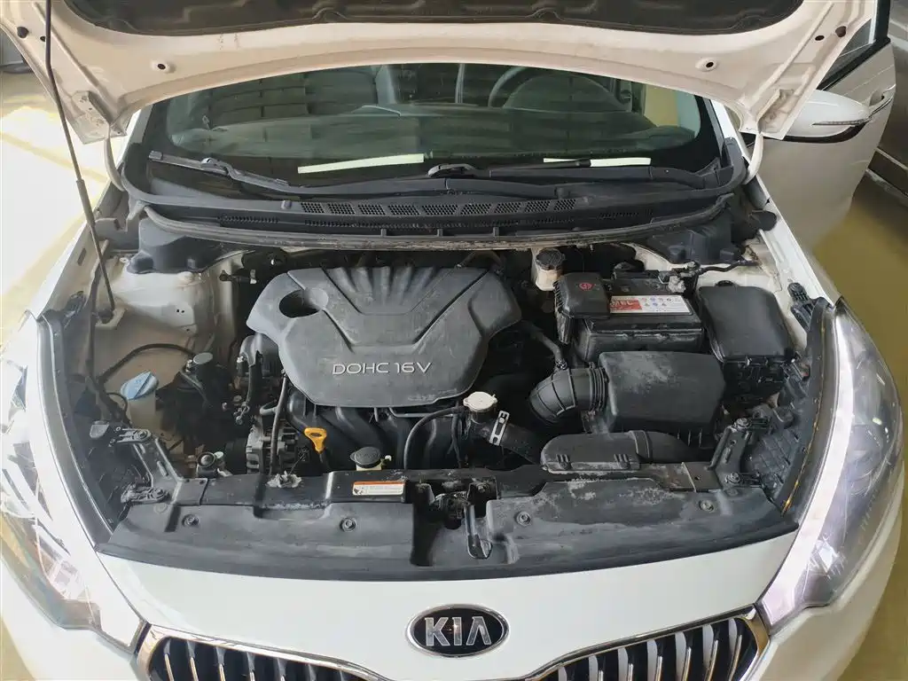 Kia K3 2015 1.6L Automatic GLS фото 16