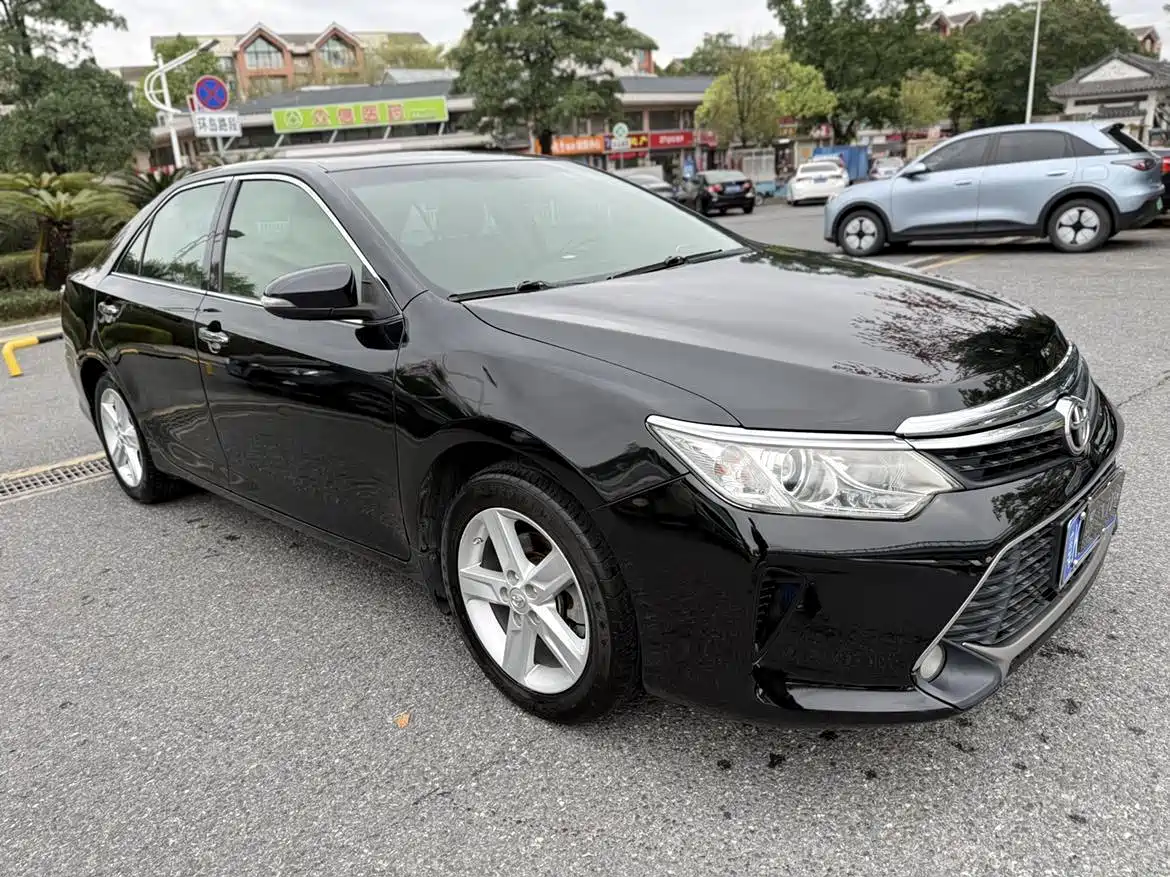 Toyota Camry 2015 Junrui 2.0S Dynamic Edition фото 3