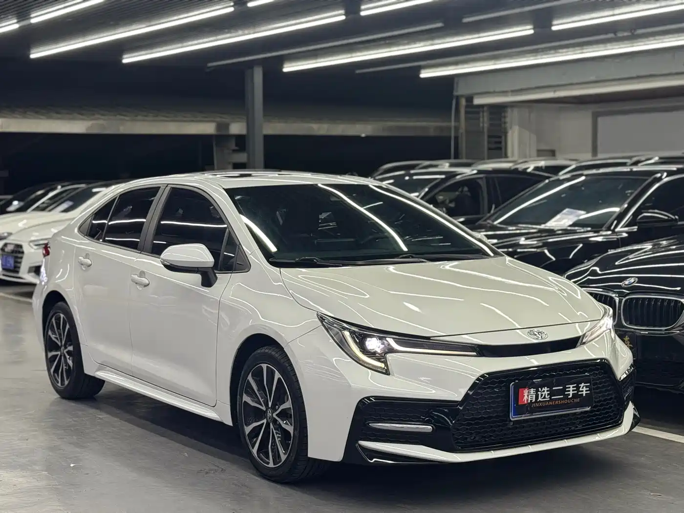 Toyota Levin 2021 185T CVT Sport Edition фото 3