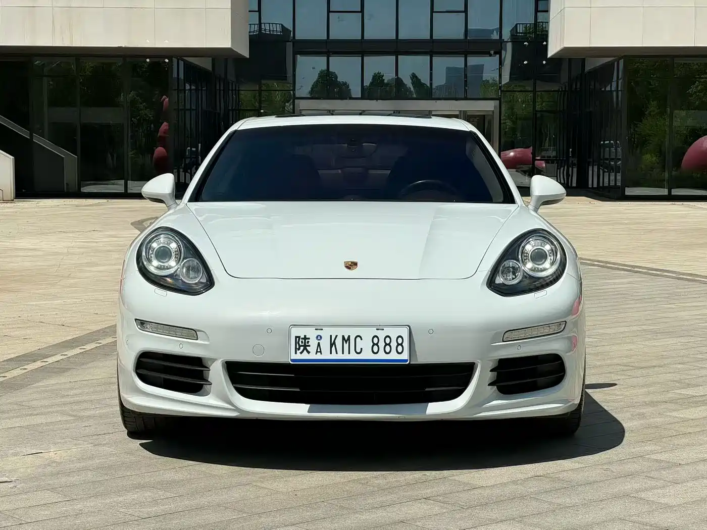 Porsche Panamera 2016 Panamera Edition 3.0T фото 2