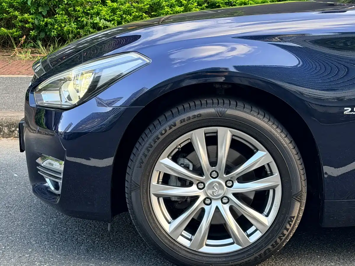 Infiniti Q70 2017 2017 Q70L 2.5L Elite Edition