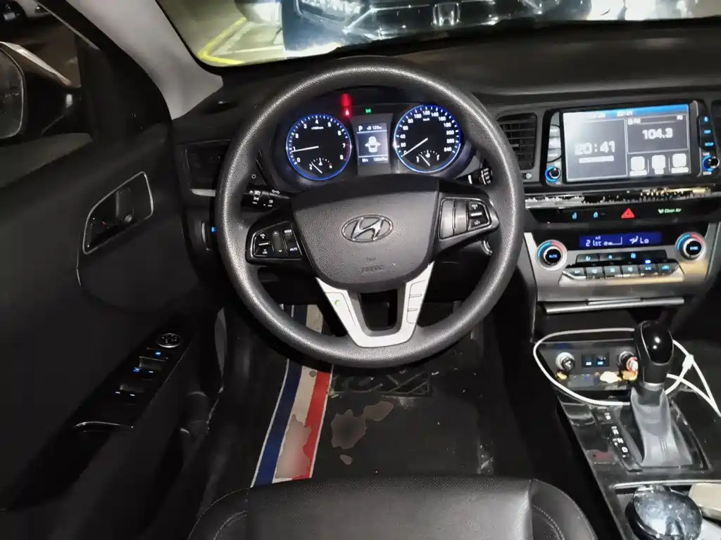 Фото 6 - Hyundai Mistra