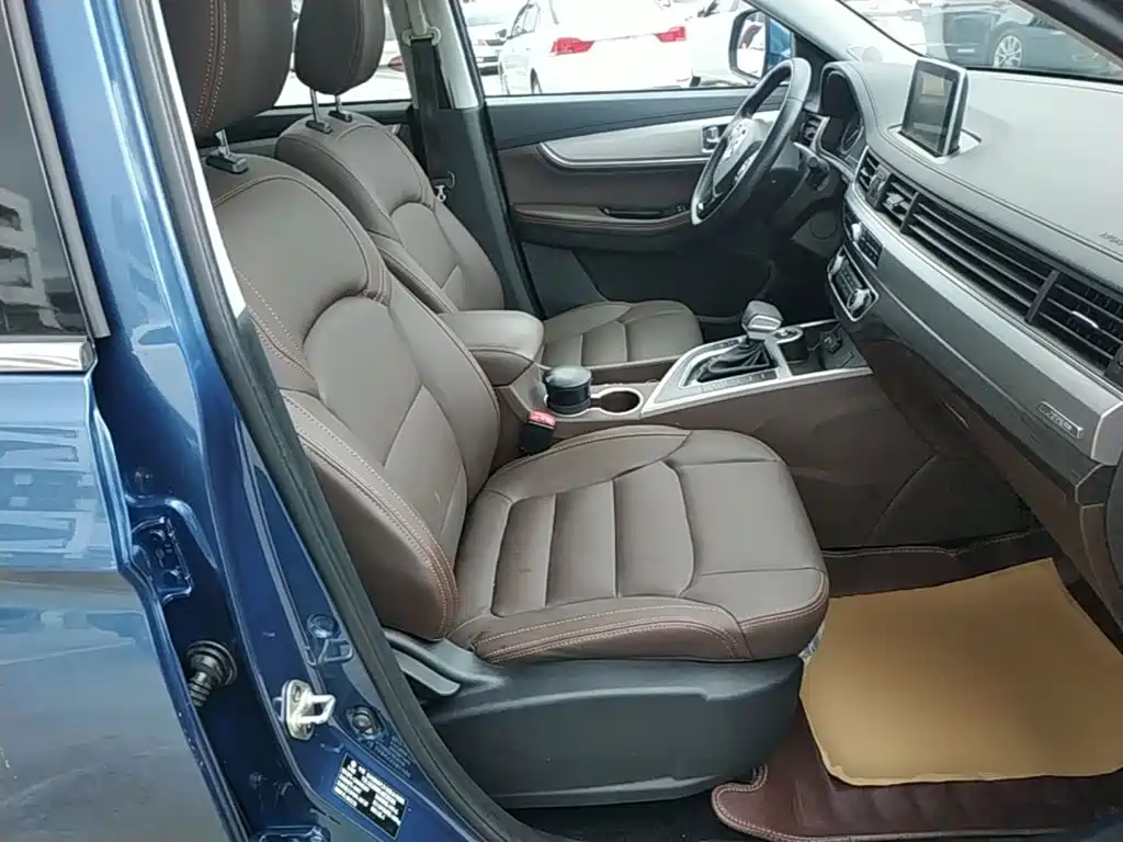 Dongfeng Fengxing Jingyi X5 2017 2017 Dynamic Series 1.5T CVT Premium