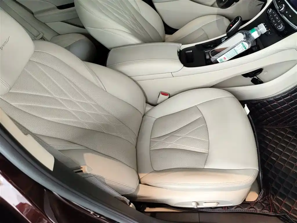 Buick LaCrosse 2022 Avenir First Edition фото 20