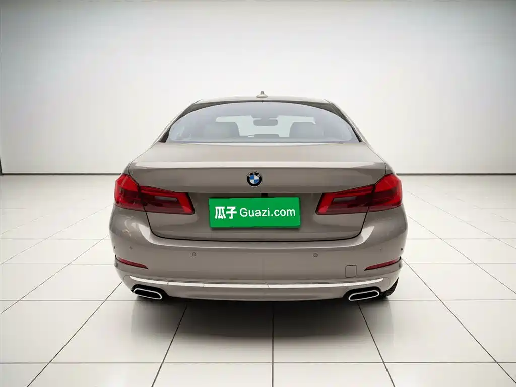 BMW 5 Series 2018 Facelift 530Li Leading Luxury Package фото 4