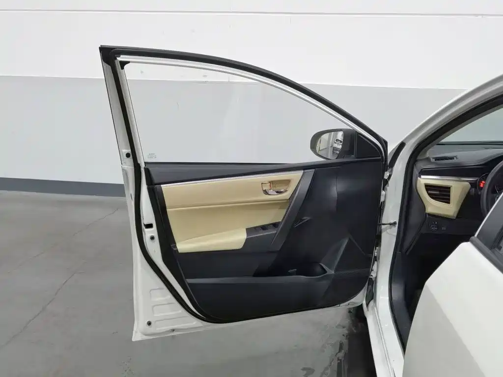 Фото 8 - Toyota Levin