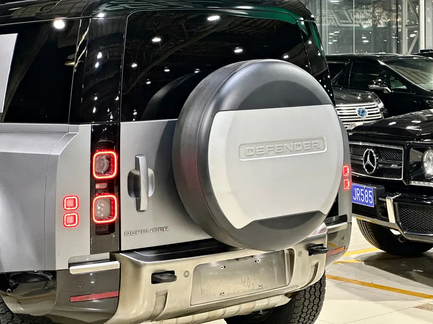 Land Rover Defender 2022 110 P400 X фото 13