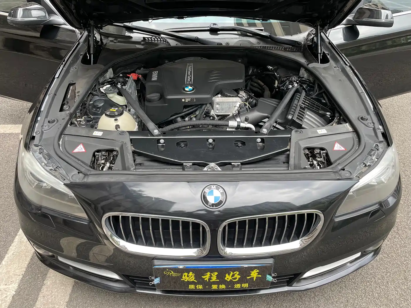 BMW 5 Series 2014 528Li Leading Edition фото 10