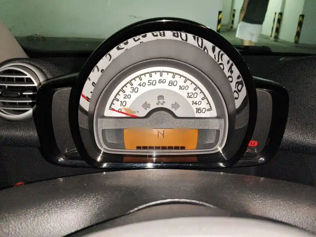 smart fortwo 2014 2012 1.0 MHD Hardtop Standard