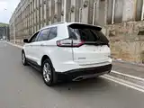 Фото 13 - Ford Edge