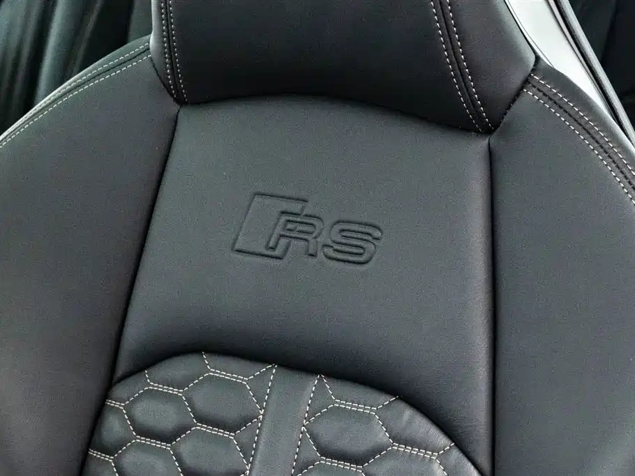 Audi RS 5 2023 Model RS 5 2.9T Sportback Dark Gold Edition фото 21