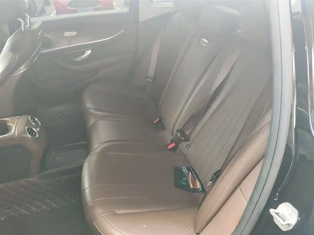 Mercedes-Benz E-Class 2016 E 300 L Fashion Type фото 17