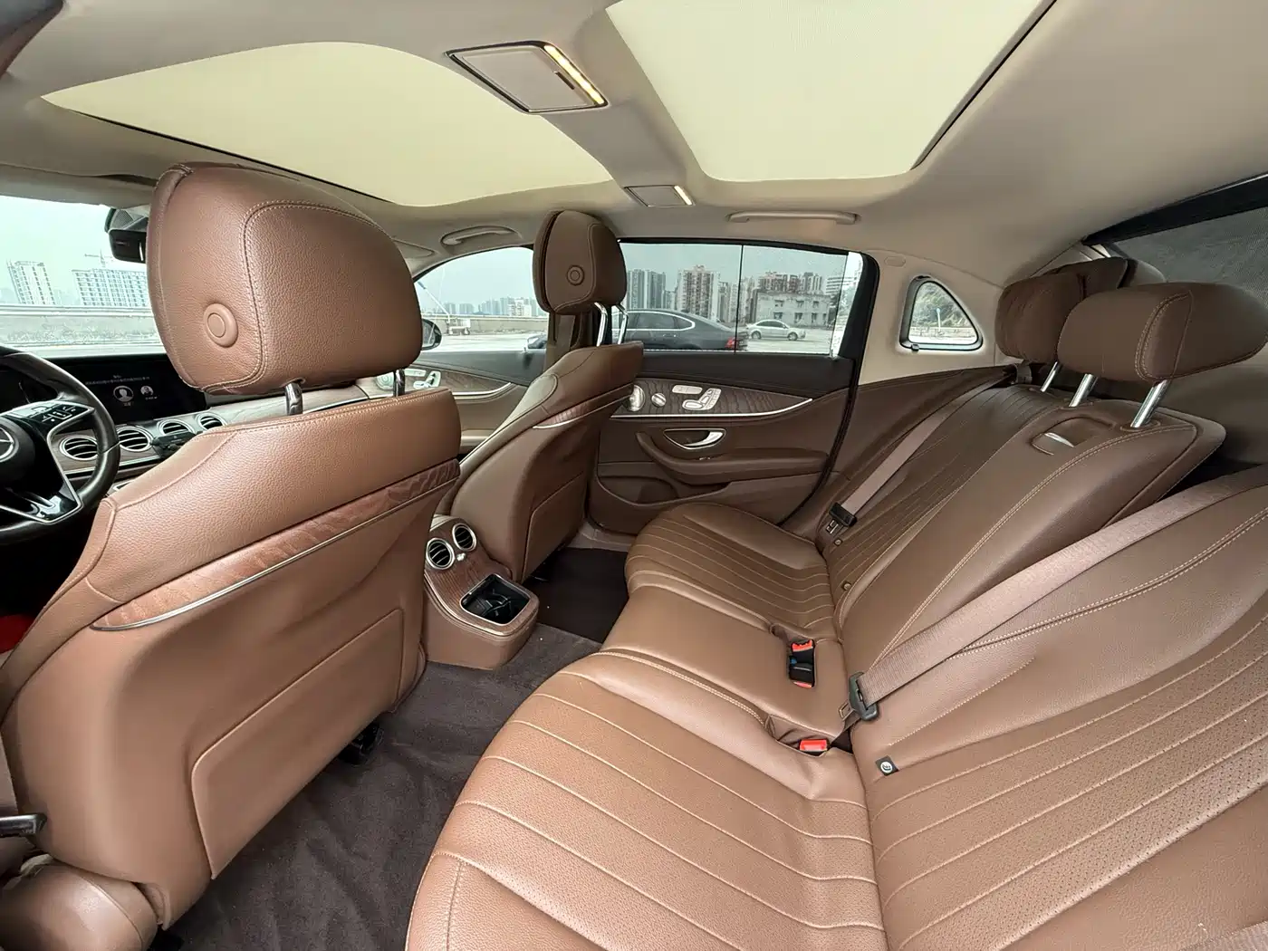 Mercedes-Benz E-Class 2022 Facelift E 300 L Luxury Style фото 5