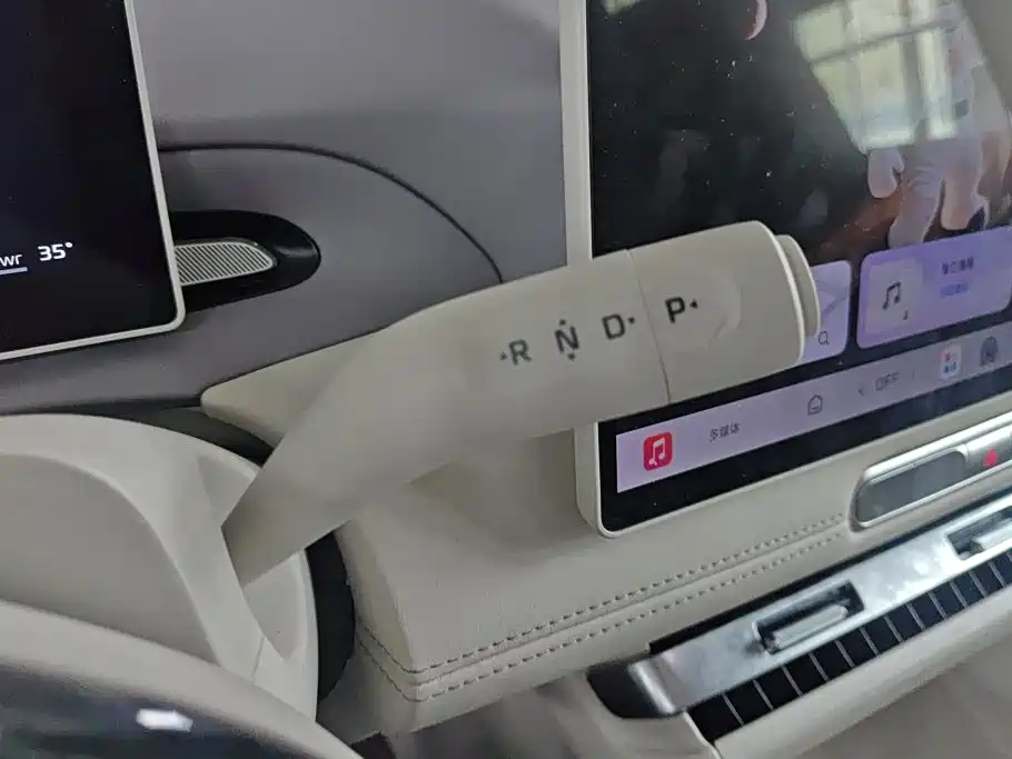 MG MG4 EV 2025 2025 High-end Model