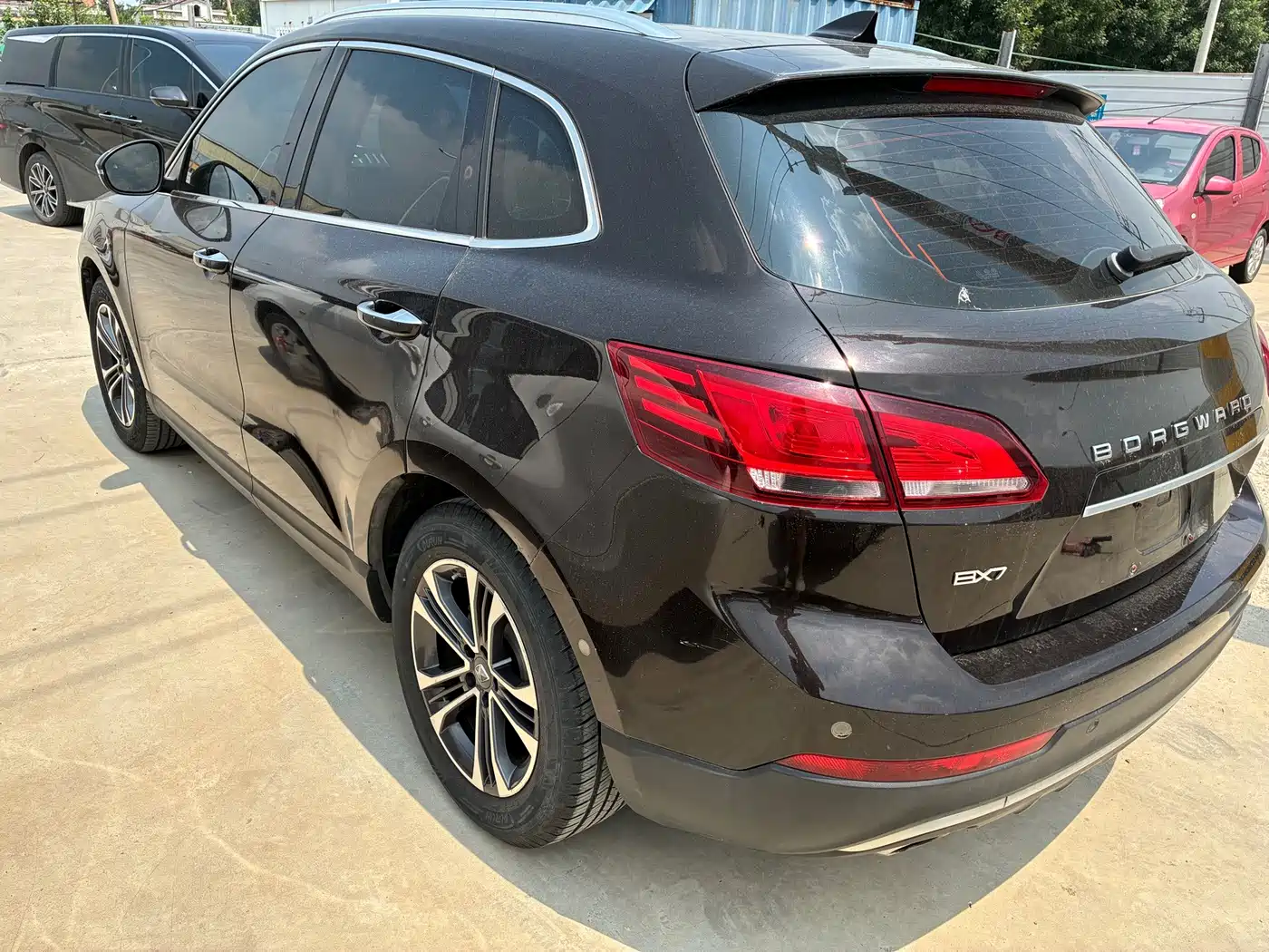 Borgward BX7 2017 2016 28T 2WD Luxury Edition 5-seater
