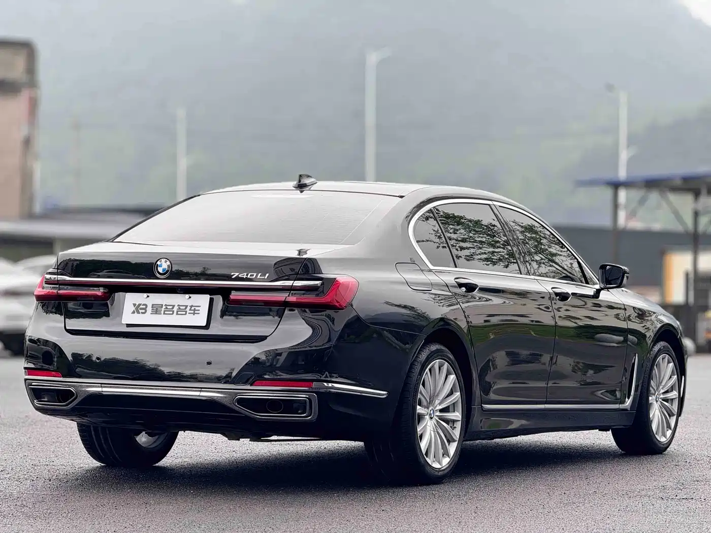 BMW 7 Series 2021 Model 730Li Luxury Package фото 9
