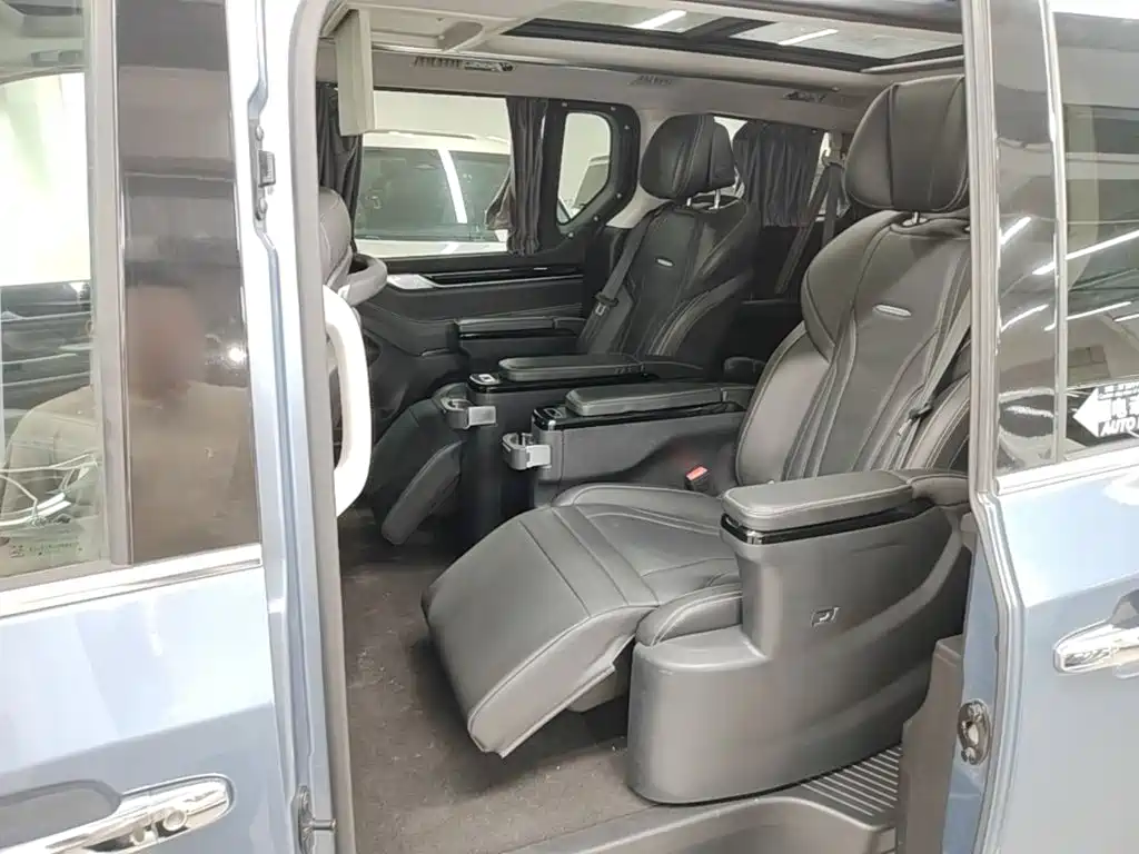SAIC Maxus Maxus G20 2019 2019 Launch Edition 2.0T Auto Premium China V