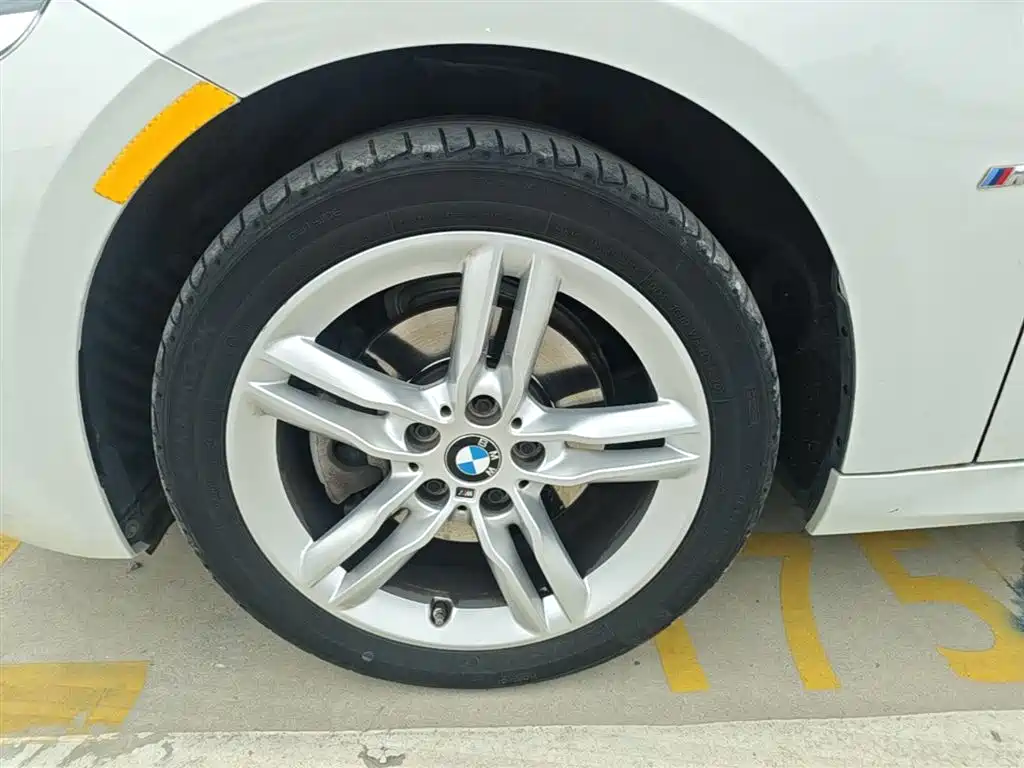 BMW 1 Series 2020 Model 120i M Sport Package фото 22