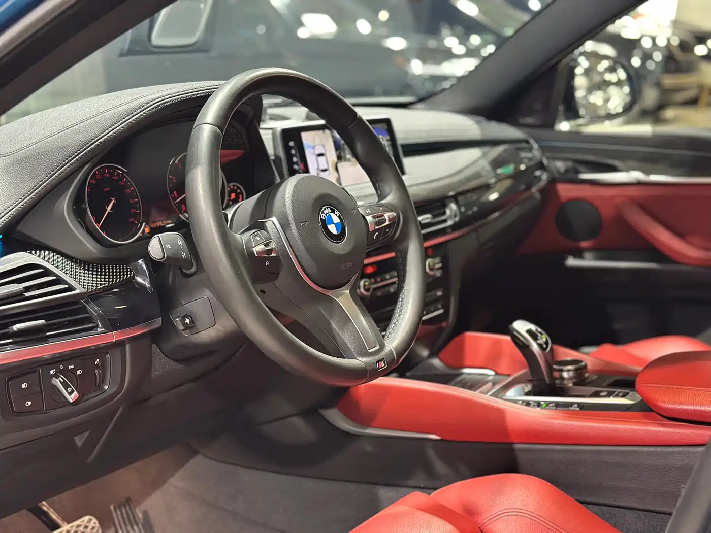 BMW X6 2017 xDrive35i M Luxury Sport фото 15