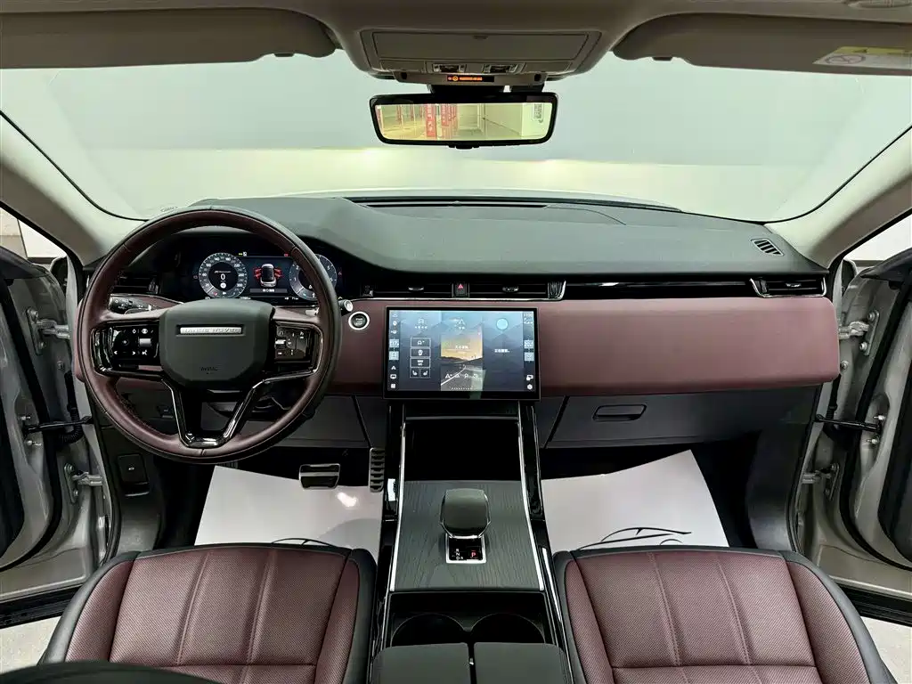 Photo 6 - Land Rover Range Rover Evoque