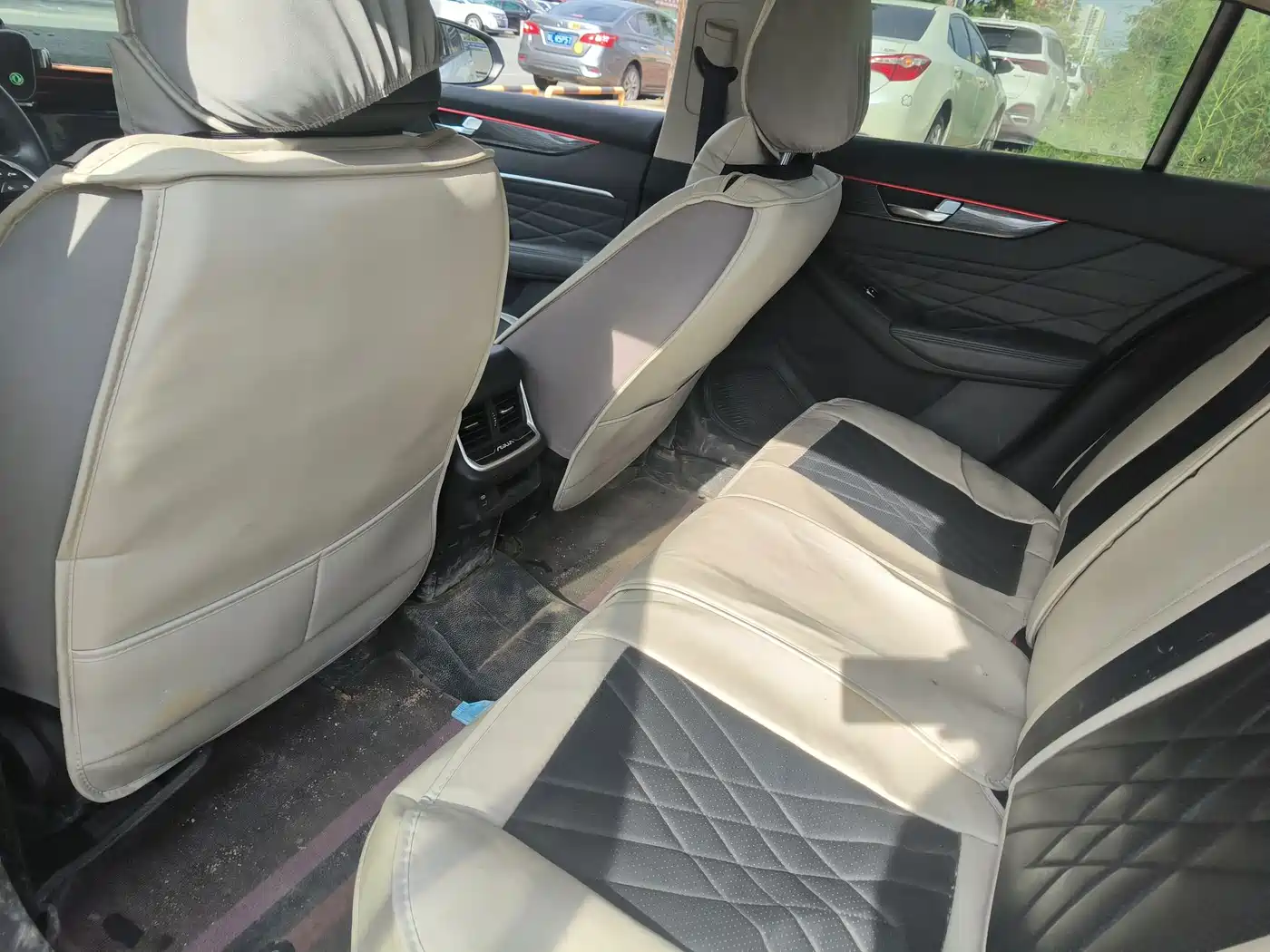 Dongfeng Aeolus Yixuan MAX 2022 2022 1.5T Ultra Cool Dad Edition