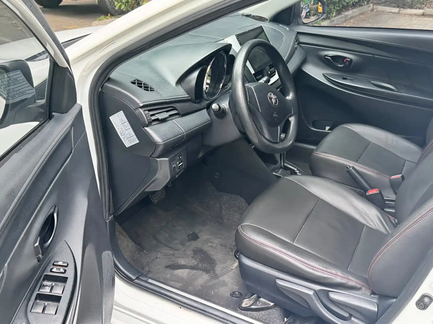 Toyota YARiS L Zhi Xuan 2019 1.5E CVT MeiDong Edition China VI фото 6