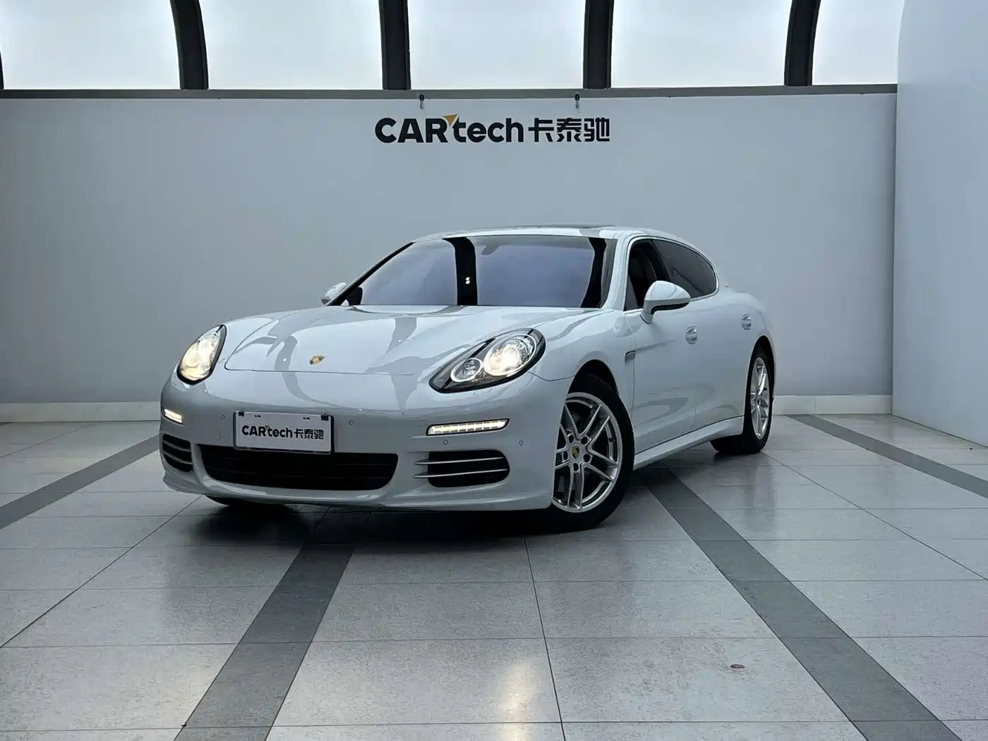 Porsche Panamera 2016 Panamera 4 Executive Edition 3.0T