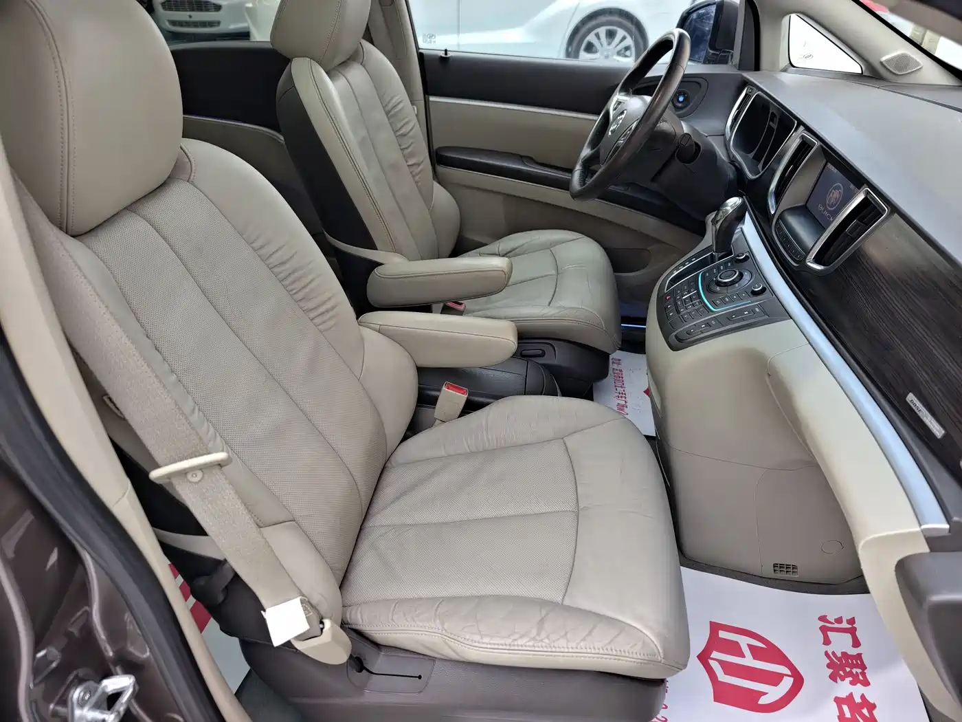 Buick GL8 2014 3.0L XT Luxury Business Flagship фото 22