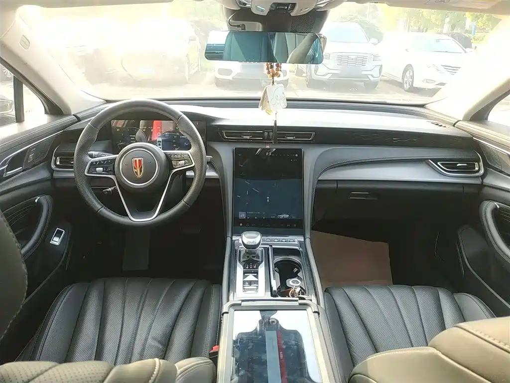 Hongqi H5 2024 2.0T Automatic Smart Connect Flag Smooth Edition фото 6
