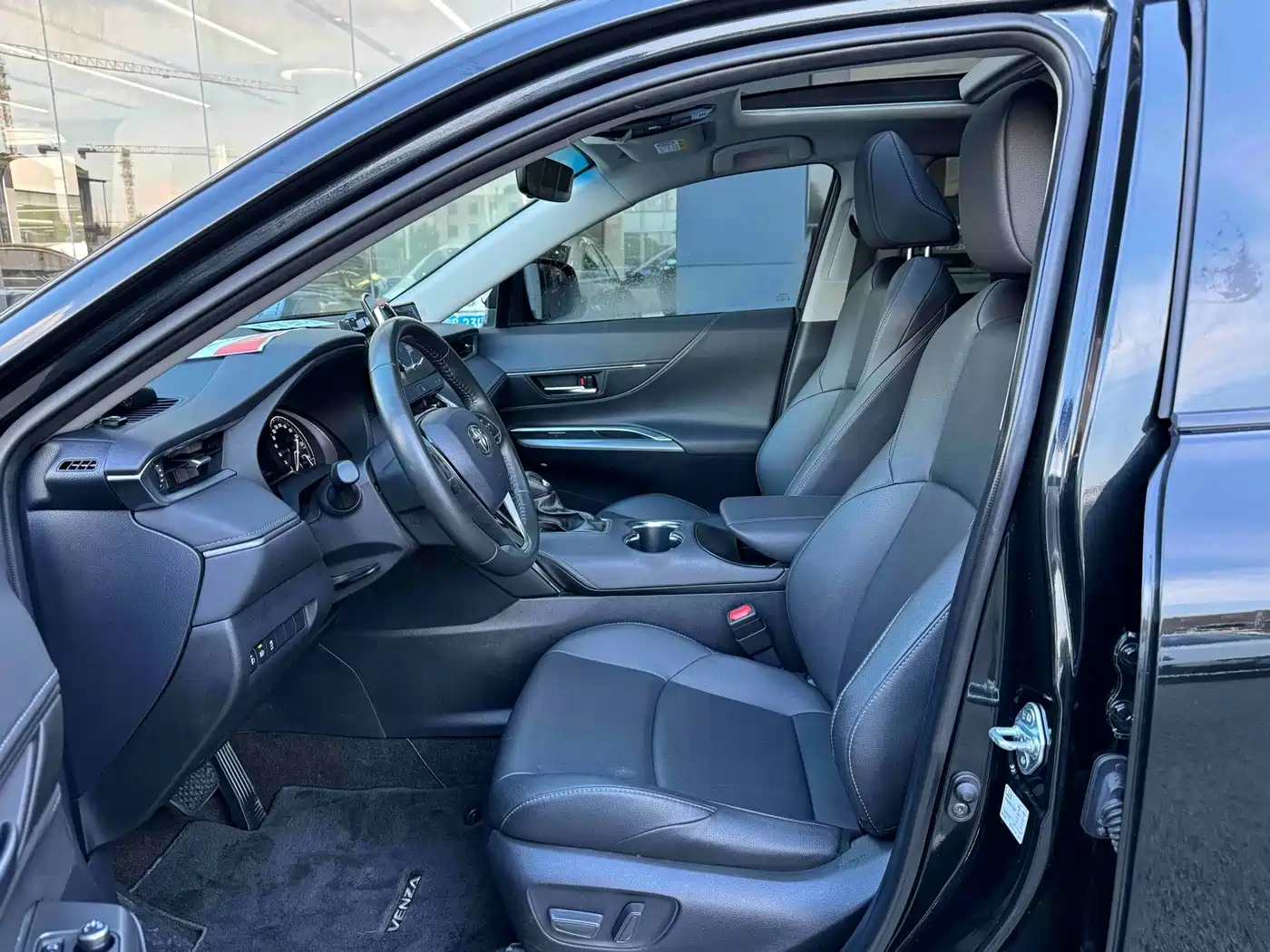 Toyota Venza 2023 2023 2.0L CVT FWD Luxury