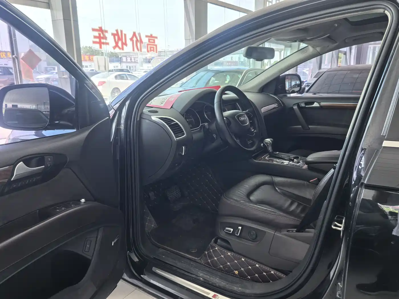 Audi Q7 2014 35 TFSI Sport фото 4
