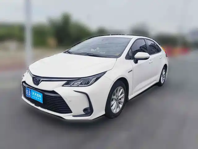 Toyota Corolla 2019 Hybrid 1.8L E-CVT GL-i Elite Edition — фото 1